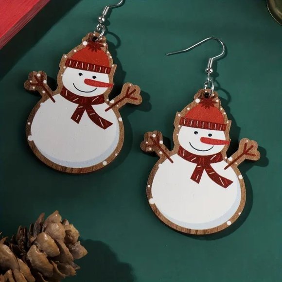 3/$12~Christmas Snowman Earrings - Picture 3 of 4